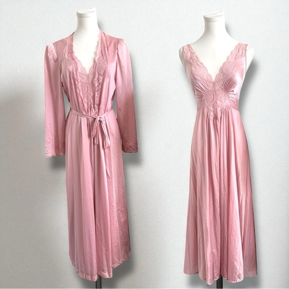 Vintage Pink Lace Robe & Slip Set 70s Satin Lingerie Peignoir Dressing Gown S/m - Picture 1 of 14